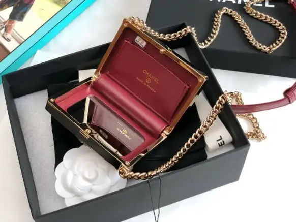 Firstbag Ru MINAUDIERE BOY CHANEL 0606